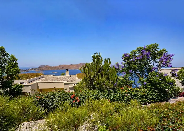 Large Villas In Yalikavak Close To Beach Bodrum
