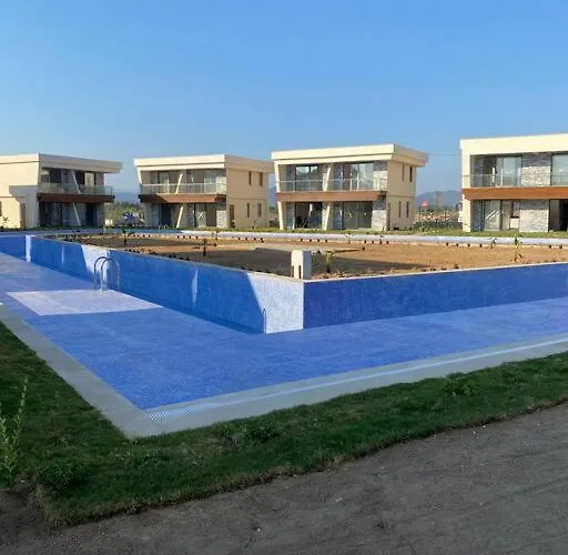 Bodrum Havalimanina 10 Dak Denize 5 Dak 2+1 Villa