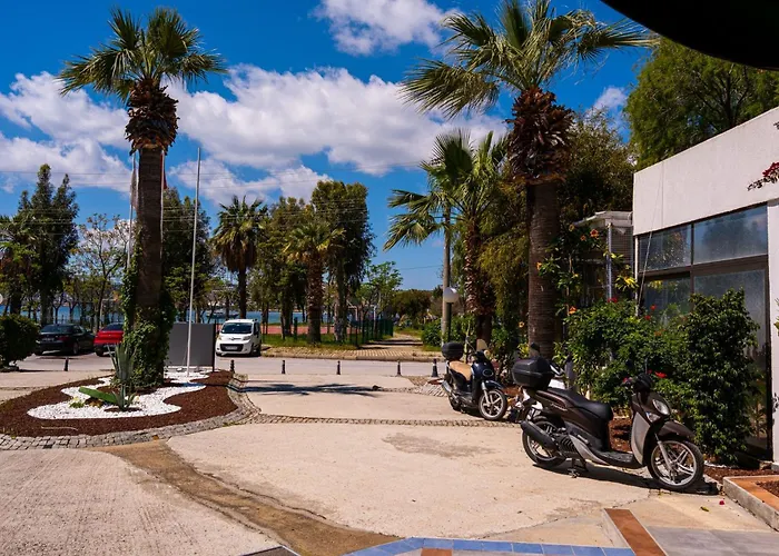 Bodrum 3 Star Hotels near Zeki Muren Arts Museum